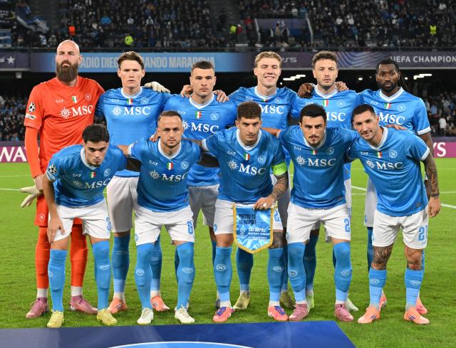 (251105) -- NAPLES, Nov. 5, 2025 (Xinhua) -- Napoli's starting players pose for a team photo before the UEFA Champions League football match between Napoli and Frankfurt in Naples, Italy, on Nov. 4, 2025. (Photo by Alberto Lingria/Xinhua)