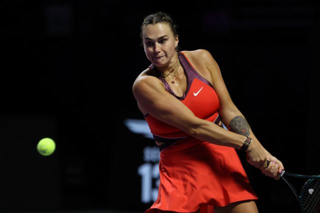 (251107) -- RIYADH, Nov. 7, 2025 (Xinhua) -- Aryna Sabalenka of Belarus returns a ball during the round robin match against Coco Gauff of the United States at WTA Finals tennis tournament in Riyadh, Saudi Arabia, Nov. 6, 2025. (Xinhua/Luo Chen)