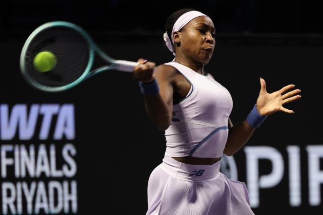 (251107) -- RIYADH, Nov. 7, 2025 (Xinhua) -- Coco Gauff of the United States returns a ball during the round robin match against Aryna Sabalenka of Belarus at WTA Finals tennis tournament in Riyadh, Saudi Arabia, Nov. 6, 2025. (Xinhua/Luo Chen)