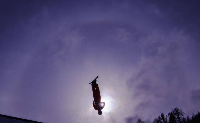 (251107) -- ARXAN, Nov. 7, 2025 (Xinhua) -- Qi Guangpu of team China attends a training session of freestyle skiing aerials for the Milano-Cortina 2026 Olympic Winter Games in Arxan, north China's Inner Mongolia Autonomous Region, Nov. 7, 2025. (Xinhua/Fei Maohua)