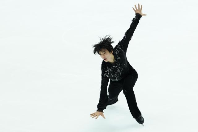 (251107) -- OSAKA, Nov. 7, 2025 (Xinhua) -- Cha Junhwan of South Korea performs during the men's short program at ISU Grand Prix of Figure Skating NHK Trophy 2025 in Osaka, Japan, Nov. 7, 2025. (Xinhua/Jia Haocheng)