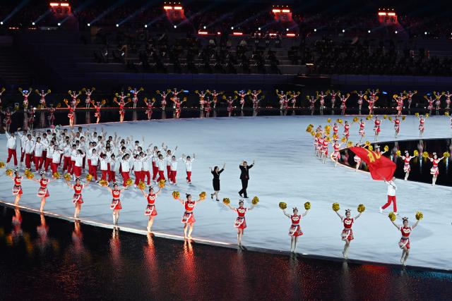 (251109) -- GUANGZHOU, Nov. 9, 2025 (Xinhua) -- Members of Beijing delegation parade during the opening ceremony of China's 15th National Games in Guangzhou, south China's Guangdong Province, Nov. 9, 2025. (Xinhua/Yang Guanyu)