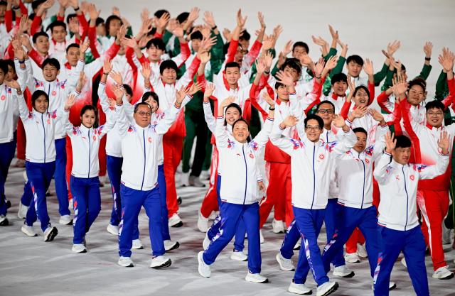 (251109) -- GUANGZHOU, Nov. 9, 2025 (Xinhua) -- Members of Guangdong, Hong Kong and Macao delegations parade during the opening ceremony of China's 15th National Games in Guangzhou, south China's Guangdong Province, Nov. 9, 2025. (Xinhua/Deng Hua)