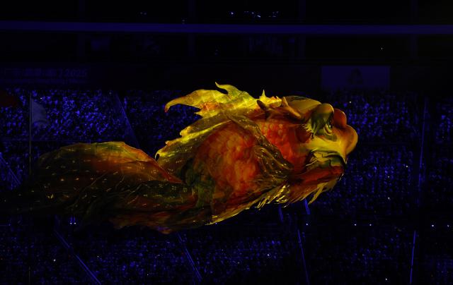 (251109) -- GUANGZHOU, Nov. 9, 2025 (Xinhua) -- Photo taken on Nov. 9, 2025 shows a scene of the opening ceremony of China's 15th National Games in Guangzhou, south China's Guangdong Province. (Xinhua/Huang Wei)