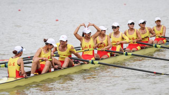(251110) -- GUANGZHOU, Nov. 10, 2025 (Xinhua) -- Team Shandong celebrate after the women's eight final of rowing at China's 15th National Games in Guangzhou, south China's Guangdong Province, Nov. 11, 2025. (Xinhua/Pan Yulong)