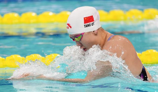 (251111) -- SHENZHEN, Nov. 11, 2025 (Xinhua) -- Tang Qianting of Shanghai competes during the women's 100m breaststroke semifinal of swimming event at China's 15th National Games in Shenzhen, south China's Guangdong Province, Nov. 11, 2025. (Xinhua/Tenzin Nyida)