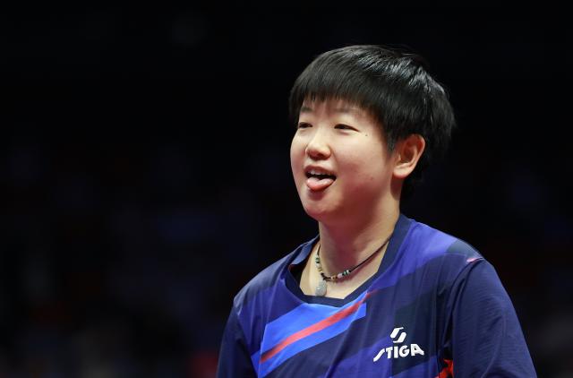 (251112) -- MACAO, Nov. 12, 2025 (Xinhua) -- Sun Yingsha reacts during the table tennis women's singles round of 16 match between Sun Yingsha of Hebei and Wang Xiaotong of Shandong at China's 15th National Games in Macao, south China, Nov. 12, 2025. (Xinhua/Liang Xu)