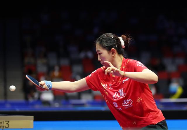(251113) -- MACAO, Nov. 13, 2025 (Xinhua) -- Liu Xinran of Beijing hits a return to Jiang Yiyi of Shandong during U18 women's team final match of table tennis between Beijing and Shandong at China's 15th National Games in Macao, south China, Nov. 13, 2025. (Xinhua/Liang Xu)