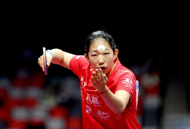 (251113) -- MACAO, Nov. 13, 2025 (Xinhua) -- Liu Xinran of Beijing serves to Jiang Yiyi of Shandong during U18 women's team final match of table tennis between Beijing and Shandong at China's 15th National Games in Macao, south China, Nov. 13, 2025. (Xinhua/Liang Xu)
