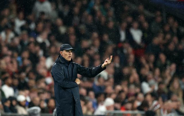 (251114) -- LONDON, Nov. 14, 2025 (Xinhua) -- England's head coach Thomas Tuchel gestures during the World Cup 2026 European Qualifiers group K football match between England and Serbia in London, Britain, Nov. 13, 2025. (Xinhua/Li Ying)