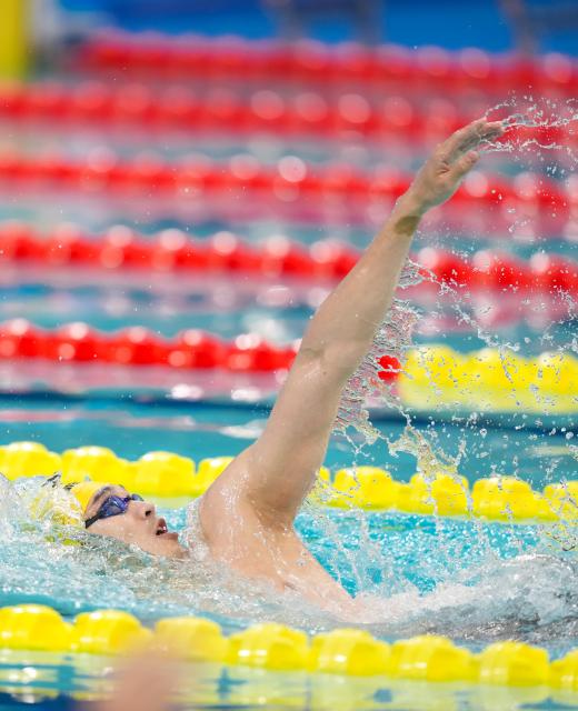 (251114) -- SHENZHEN, Nov. 14, 2025 (Xinhua) -- Xu Jiayu of Zhejiang competes during the men's 200m backstroke preliminary of swimming event at China's 15th National Games in Shenzhen, south China's Guangdong Province, Nov. 14, 2025. (Xinhua/Xia Yifang)
