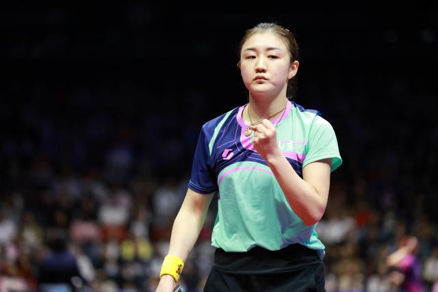 (251116) -- MACAO, Nov. 16, 2025 (Xinhua) -- Chen Meng celebrates scoring during the women's singles bronze medal match of table tennis between Zhu Yuling of Macao and Chen Meng of Shandong at China's 15th National Games in Macao, south China, Nov. 16, 2025. (Xinhua/Liang Xu)