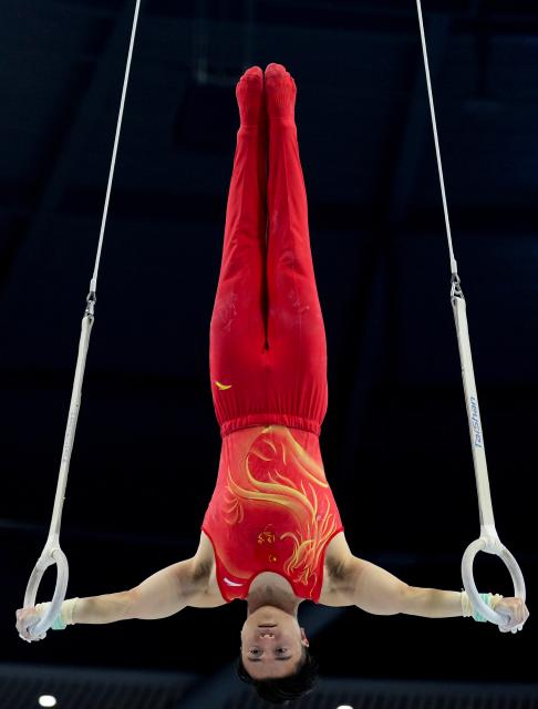 (251116) -- ZHAOQING, Nov. 16, 2025 (Xinhua) -- Liu Yang of Liaoning competes during the artistic gymnastics men's rings final at China's 15th National Games in Zhaoqing, south China's Guangdong Province, Nov. 16, 2025. (Xinhua/Xu Bingjie)