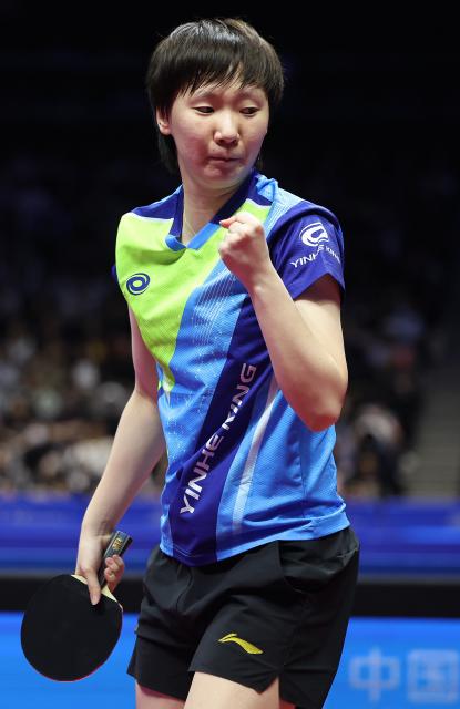 (251116) -- MACAO, Nov. 16, 2025 (Xinhua) -- Wang Manyu celebrates scoring during the women's singles final match of table tennis between Sun Yingsha of Hebei and Wang Manyu of Heilongjiang at China's 15th National Games in Macao, south China, Nov. 16, 2025. (Xinhua/Chen Bin)