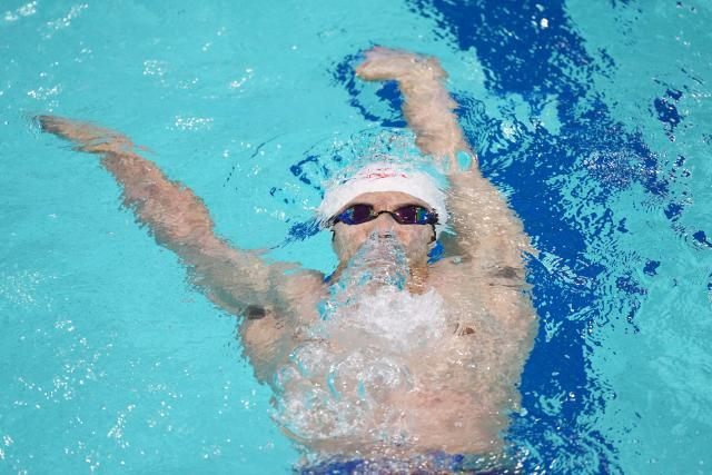 (251117) -- SHENZHEN, Nov. 17, 2025 (Xinhua) -- Wang Shun of Zhejiang competes during the men's 400m individual medley final of swimming at China's 15th National Games in Shenzhen, south China's Guangdong Province, Nov. 17, 2025. (Xinhua/Xia Yifang)