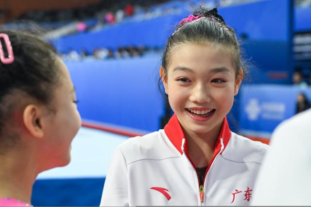(251117) -- ZHAOQING, Nov. 17, 2025 (Xinhua) -- Ke Qinqin of Guangdong is seen after the artistic gymnastics women's balance beam final at China's 15th National Games in Zhaoqing, south China's Guangdong Province, Nov. 17, 2025. (Xinhua/Du Zixuan)