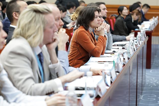 (251117) -- BEIJING, Nov. 17, 2025 (Xinhua) -- Representatives attend the China-Europe Youth Dialogue 2025 in Beijing, capital of China, Nov. 17, 2025. The China-Europe Youth Dialogue 2025 was held here on Monday. Hosted by the Institute of European Studies of the Chinese Academy of Social Sciences, the conference has brought together 61 Gen-Z representatives from 30 European countries and about 60 students and young scholars from China -- who are exploring the theme of "China-Europe Relations in the Next 50 Years." (Xinhua/Zhang Yuwei)