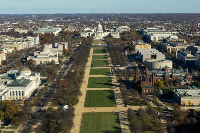 (251117) -- WASHINGTON, Nov. 17, 2025 (Xinhua) -- The photo taken from atop the Washington Monument shows the overview of Washington, D.C., the United States,  on Nov. 17, 2025. (Xinhua/Hu Yousong)