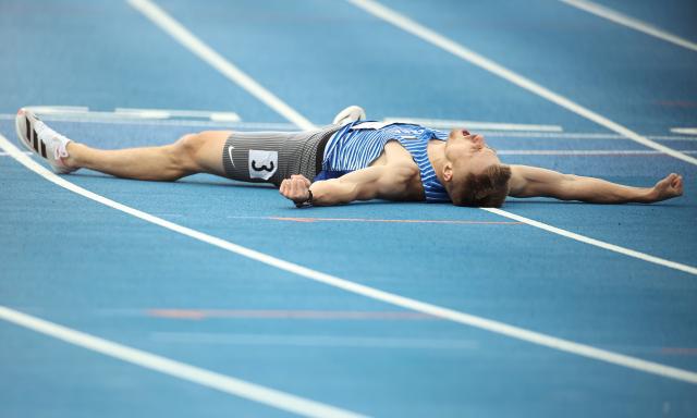 (251118) -- TOKYO, Nov. 18, 2025 (Xinhua) -- Tanel Visnap of Estonia reacts after the men's 100m final of athletics at the 25th Summer Deaflympics Tokyo 2025 in Tokyo, Japan, Nov. 18, 2025. (Xinhua/Jia Haocheng)
