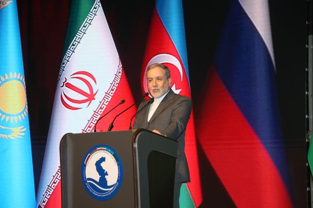 (251118) -- TEHRAN, Nov. 18, 2025 (Xinhua) -- Iranian Foreign Minister Seyed Abbas Araghchi speaks during the opening ceremony of the First Caspian Governors' Forum in the northern city of Rasht, Iran, Nov. 18, 2025. Iran on Tuesday opened the First Caspian Governors' Forum in Rasht, aiming to strengthen regional cooperation among the Caspian Sea littoral states. (Xinhua/Shadati)