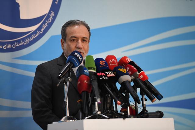 (251118) -- TEHRAN, Nov. 18, 2025 (Xinhua) -- Iranian Foreign Minister Seyed Abbas Araghchi speaks during a press conference of the First Caspian Governors' Forum in the northern city of Rasht, Iran, Nov. 18, 2025. Iran on Tuesday opened the First Caspian Governors' Forum in Rasht, aiming to strengthen regional cooperation among the Caspian Sea littoral states. (Xinhua/Shadati)