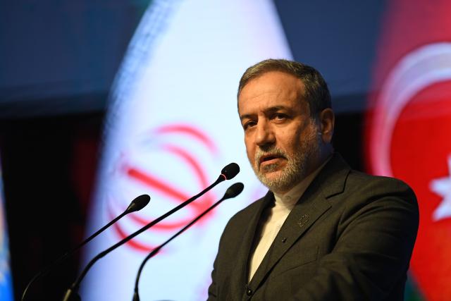 (251118) -- TEHRAN, Nov. 18, 2025 (Xinhua) -- Iranian Foreign Minister Seyed Abbas Araghchi speaks during the opening ceremony of the First Caspian Governors' Forum in the northern city of Rasht, Iran, Nov. 18, 2025. Iran on Tuesday opened the First Caspian Governors' Forum in Rasht, aiming to strengthen regional cooperation among the Caspian Sea littoral states. (Xinhua/Shadati)