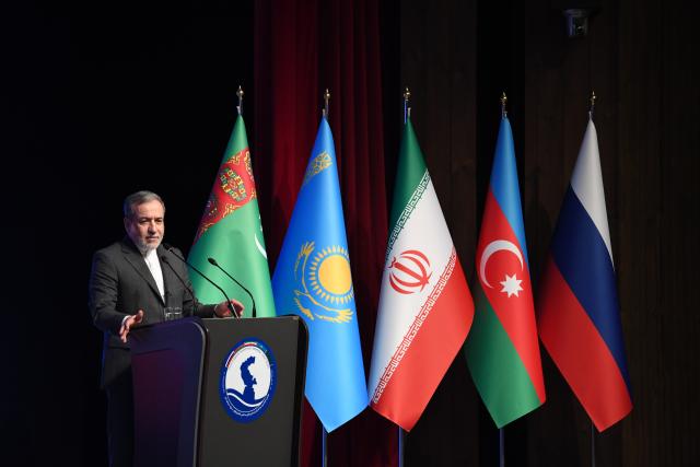 (251118) -- TEHRAN, Nov. 18, 2025 (Xinhua) -- Iranian Foreign Minister Seyed Abbas Araghchi speaks during the opening ceremony of the First Caspian Governors' Forum in the northern city of Rasht, Iran, Nov. 18, 2025. Iran on Tuesday opened the First Caspian Governors' Forum in Rasht, aiming to strengthen regional cooperation among the Caspian Sea littoral states. (Xinhua/Shadati)