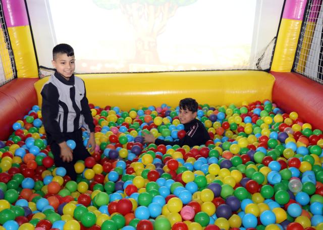 (251119) -- BAGHDAD, Nov. 19, 2025 (Xinhua) -- Children participate in the Iraq International Children's Festival in Baghdad, Iraq, Nov. 19, 2025. The forth edition of the Iraq International Children's Festival kicked off on Wednesday and will last 10 days. (Xinhua/Khalil Dawood)