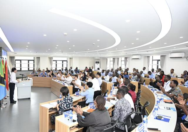 (251120) -- DAR ES SALAAM, Nov. 20, 2025 (Xinhua) -- Tanzanian railway technicians attend a training session at Beijing Jiaotong University in Beijing, China, on Aug. 18, 2025. TO GO WITH "China, Tanzania deepen railway cooperation with major technician training program" (CCECC/Handout via Xinhua)