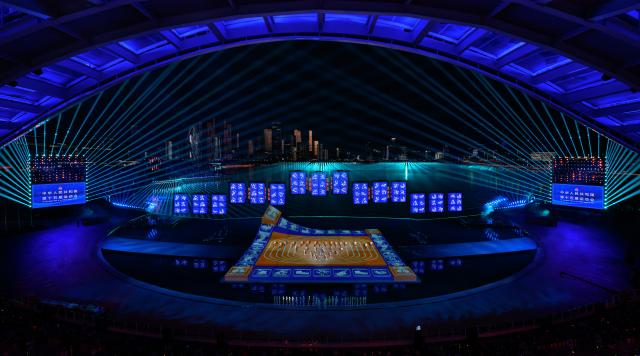 (251121) -- SHENZHEN, Nov. 21, 2025 (Xinhua) -- Photo taken on Nov. 21, 2025 shows the general view of the closing ceremony of China's 15th National Games in Shenzhen, south China's Guangdong Province. (Xinhua/Chen Yichen)