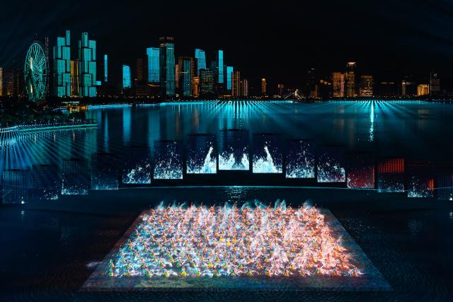 (251121) -- SHENZHEN, Nov. 21, 2025 (Xinhua) -- Photo taken on Nov. 21, 2025 shows the general view of the closing ceremony of China's 15th National Games in Shenzhen, south China's Guangdong Province. (Xinhua/Chen Yichen)
