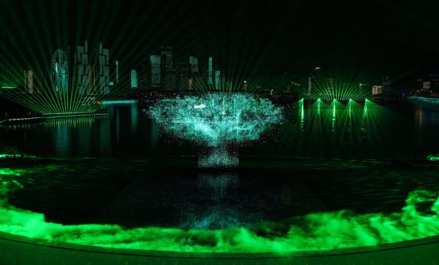 (251121) -- SHENZHEN, Nov. 21, 2025 (Xinhua) -- Photo taken on Nov. 21, 2025 shows the general view of the closing ceremony of China's 15th National Games in Shenzhen, south China's Guangdong Province. (Xinhua/Mao Siqian)