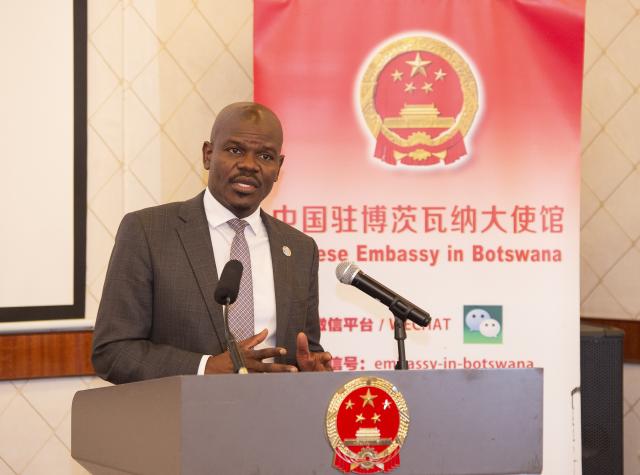 (251121) -- GABORONE, Nov. 21, 2025 (Xinhua) -- Gaborone City Mayor Oarabile Motlaleng speaks at the event of Dialogue between Chinese Ambassador and Gaborone City Mayor held at the Chinese Embassy in Gaborone, Botswana, Nov. 21, 2025. Motlaleng on Friday hailed China's rapid development in the sectors of infrastructure, environmental protection, and solar energy, vowing to strengthen bilateral cooperation for mutual benefits. (Photo by Tshekiso Tebalo/Xinhua)