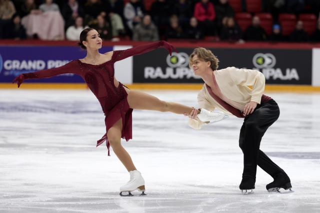 (251123) -- HELSINKI, Nov. 23, 2025 (Xinhua) -- Diana Davis (L)/Gleb Smolkin of Georgia compete during the ice dance free dance at the ISU Grand Prix of Figure Skating event Finlandia Trophy 2025 in Helsinki, Finland, Nov. 22, 2025. (Photo by Matti Matikainen/Xinhua)