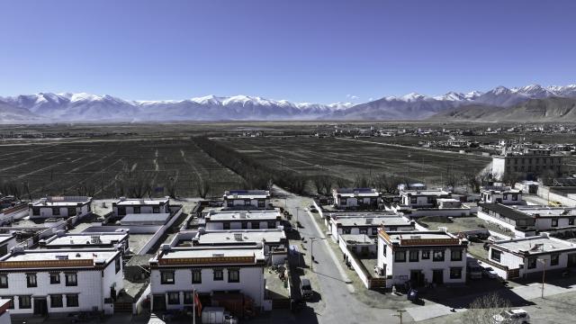 (251123) -- XIGAZE, Nov. 23, 2025 (Xinhua) -- A drone photo taken on Nov. 19, 2025 shows a view of Zimgag Village of Chamco Township in Dingri County, Xigaze City, southwest China's Xizang Autonomous Region. In early January, a 6.8-magnitude earthquake struck Dingri County in the city of Xigaze, leveling thousands of houses. 
   Ten months after the earthquake, more than 32,500 destroyed or damaged houses have been restored and handed over to affected residents, according to the authorities of Xigaze City. 
   In less than three days after the earthquake, Xizang rolled out a post-disaster reconstruction plan and kicked off the preliminary work, which included field survey, housing design and debris clearance.
   The restoration work covered 486 villages in seven counties, resulting in the reconstruction of more than 22,000 houses and the reinforcement of an additional 10,500 homes. The first batch of quake-affected residents have moved into new homes in August. (Xinhua/Ding Hongfa)