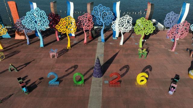 (251123) -- MANAGUA, Nov. 23, 2025 (Xinhua) -- This aerial drone photo taken on Nov. 17, 2025 shows the Plaza Nicaragua in Managua, Nicaragua. (Xinhua/Li Mengxin)