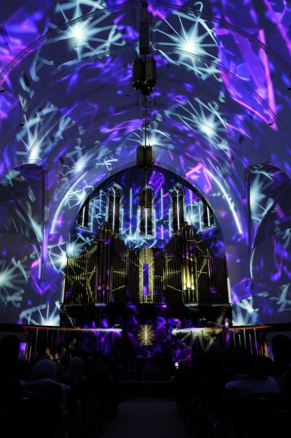 (251124) -- TORONTO, Nov. 24, 2025 (Xinhua) -- An immersive Vivaldi Light Show is staged at Knox Presbyterian Church in Toronto, Ontario, Canada, on Nov. 23, 2025. Accompanied by the melodies of Vivaldi's "The Four Seasons," the visual projections took the audience on an extraordinary journey through spring, summer, autumn, and winter. (Photo by Yang Shu/Xinhua)