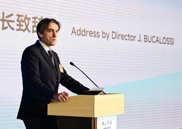 (251124) -- HEFEI, Nov. 24, 2025 (Xinhua) -- Jerome Bucalossi, director of the Institute for Research into Fusion by Magnetic Confinement at the French Alternative Energies and Atomic Energy Commission (CEA), delivers a speech during the launch of the CAS International Science Program on Fusion Burning Plasma and the release of the BEST Research Plan in Hefei, east China's Anhui Province, on Nov. 24, 2025. China on Monday launched an international science program focused on fusion burning plasma research in Hefei, capital of east China's Anhui Province, opening several major fusion research platforms to global scientists for joint scientific advancements.
   This international program, initiated by the Chinese Academy of Sciences' Institute of Plasma Physics, will provide global access to the country's multiple major fusion research platforms -- including the Burning Plasma Experimental Superconducting Tokamak (BEST) facility in Hefei. (Xinhua/Zhou Mu)