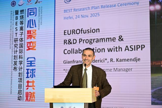 (251124) -- HEFEI, Nov. 24, 2025 (Xinhua) -- EUROfusion program manager Gianfranco Federici delivers a speech during the launch of the CAS International Science Program on Fusion Burning Plasma and the release of the BEST Research Plan in Hefei, east China's Anhui Province, on Nov. 24, 2025. China on Monday launched an international science program focused on fusion burning plasma research in Hefei, capital of east China's Anhui Province, opening several major fusion research platforms to global scientists for joint scientific advancements.
   This international program, initiated by the Chinese Academy of Sciences' Institute of Plasma Physics, will provide global access to the country's multiple major fusion research platforms -- including the Burning Plasma Experimental Superconducting Tokamak (BEST) facility in Hefei. (Xinhua/Zhou Mu)