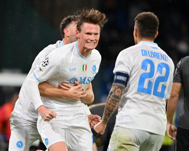 (251126) -- NAPLES, Nov. 26, 2025 (Xinhua) -- Napoli's Scott McTominay (C) celebrates after scoring during the UEFA Champions League match between Napoli and Qarabag in Naples, Italy, Nov. 25, 2025. (Photo by Alberto Lingria/Xinhua)