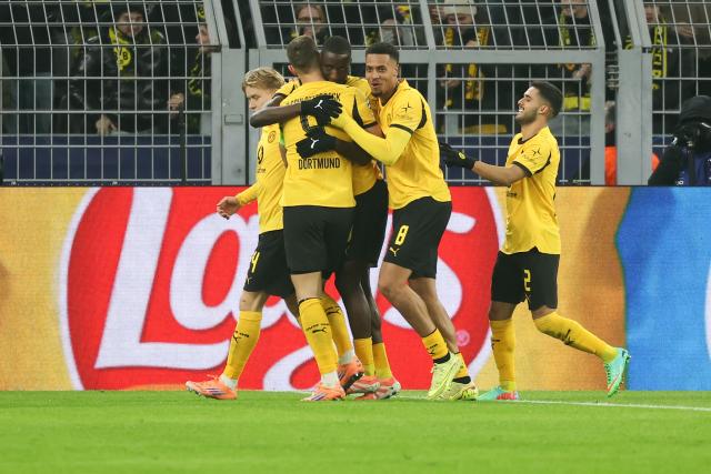 (251126) -- DORTMUND, Nov. 26, 2025 (Xinhua) -- Players of Borussia Dortmund celebrate scoring during the UEFA Champions League group stage 5th round match between Borussia Dortmund and Villarreal CF in Dortmund, Germany, Nov. 25, 2025. (Photo by Joachim Bywaletz/Xinhua)