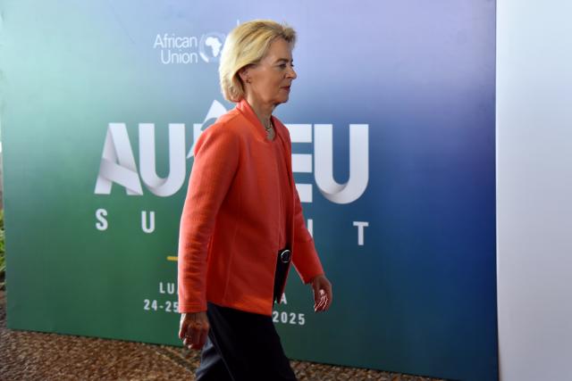 (251126) -- LUANDA, Nov. 26, 2025 (Xinhua) -- European Commission President Ursula von der Leyen attends the 7th African Union-European Union Summit in Luanda, Angola, Nov. 24, 2025. TO GO WITH: "AU, EU leaders commit to closer cooperation at Luanda summit" (Photo by Julio Kikebu/Xinhua)