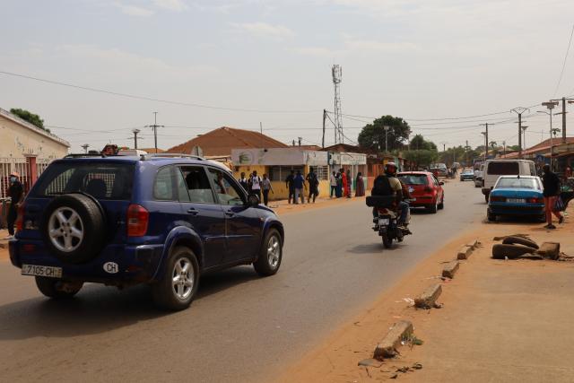 (251126) -- BISSAU, Nov. 26, 2025 (Xinhua) -- Photo taken on Nov. 26, 2025 shows a city view in Bissau, Guinea-Bissau. Guinea-Bissau's armed forces announced on Wednesday via the national television that they had assumed full powers of the country and imposed several emergency measures. (Xinhua/Darcio)
