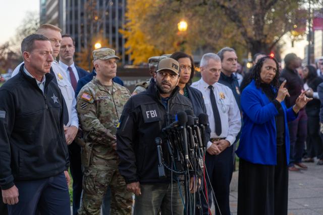 (251126) -- WASHINGTON, Nov. 26, 2025 (Xinhua) -- FBI Director Kash Patel (front) speaks during a press conference following the shooting of two U.S. National Guard members near the White House in Washington, D.C., the United States, on Nov. 26, 2025. Two U.S. National Guard members were shot near the White House on Wednesday and a suspect is in custody, according to local authorities. (Xinhua/Hu Yousong)