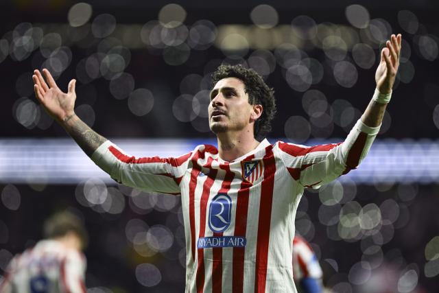 (251127) -- MADRID, Nov. 27, 2025 (Xinhua) -- Jose Maria Gimenez of Atletico de Madrid celebrates a goal during the UEFA Champions League football match between Atletico de Madrid and Inter Milan in Madrid, Spain, Nov. 26, 2025. (Xinhua/Cheng Min)