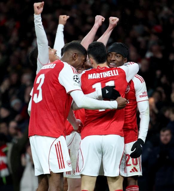 (251127) -- LONDON, Nov. 27, 2025 (Xinhua) -- Arsenal's Gabriel Martinelli celebrates scoring during the UEFA Champions League football match between Arsenal and Bayern Munich in London, Britain, Nov. 26, 2025. (Xinhua/Li Ying)