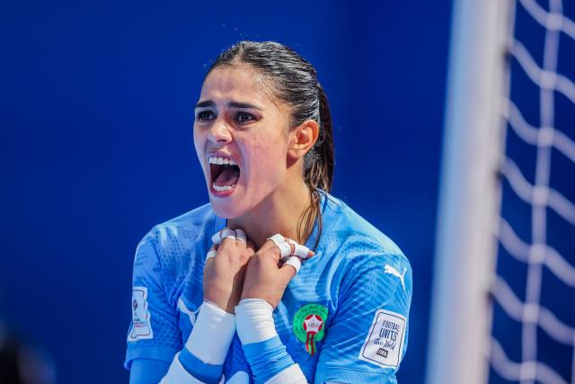 (251127) -- PASIG CITY, Nov. 27, 2025 (Xinhua) -- Goalkeeper Kawtar Bentaleb of Morocco reacts during the group A match between Morocco and Poland at the FIFA Futsal Women's World Cup 2025 in Pasig City, the Philippines, Nov. 27, 2025. (Xinhua/Rouelle Umali)