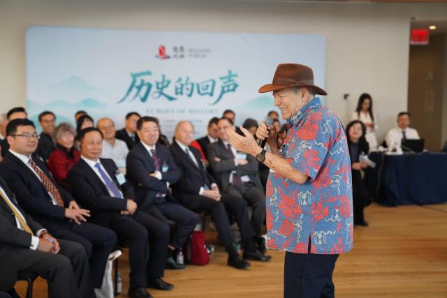 (251128) -- NEW YORK, Nov. 28, 2025 (Xinhua) -- Gordon Trimble, a member of the "Friends of Kuliang," shares the story of his family with Kuliang at the 2025 Kuliang Forum in New York, the United States, on Nov. 25, 2025. TO GO WITH "Feature: Younger generations inject new vigor into traditional China-U.S. friendship" (Xinhua/Zhang Fengguo)