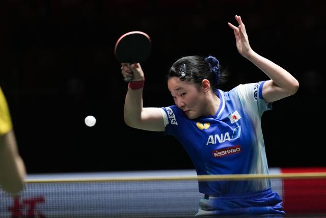 (251130) -- CHENGDU, Nov. 30, 2025 (Xinhua) -- Harimoto Miwa of Japan hits a return during the women's singles match against Liu Yangzi of Australia during the stage 1 group match between Japan and Australia at the ITTF Mixed Team World Cup 2025 in Chengdu, southwest China's Sichuan Province, Nov. 30, 2025. (Xinhua/Wang Ying)