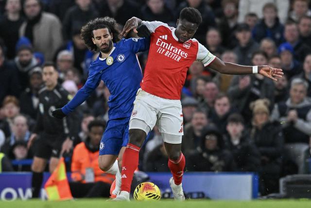 (251201) -- LONDON, Dec. 1, 2025 (Xinhua) -- Marc Cucurella (R) of Chelsea vies with Bukayo Saka of Arsenal during the English Premier League match between Arsenal FC and Chelsea FC in London, Britain, on Nov. 30, 2025.
FOR EDITORIAL USE ONLY. NOT FOR SALE FOR MARKETING OR ADVERTISING CAMPAIGNS. NO USE WITH UNAUTHORIZED AUDIO, VIDEO, DATA, FIXTURE LISTS, CLUB/LEAGUE LOGOS OR "LIVE" SERVICES. ONLINE IN-MATCH USE LIMITED TO 45 IMAGES, NO VIDEO EMULATION. NO USE IN BETTING, GAMES OR SINGLE CLUB/LEAGUE/PLAYER PUBLICATIONS. (Xinhua)